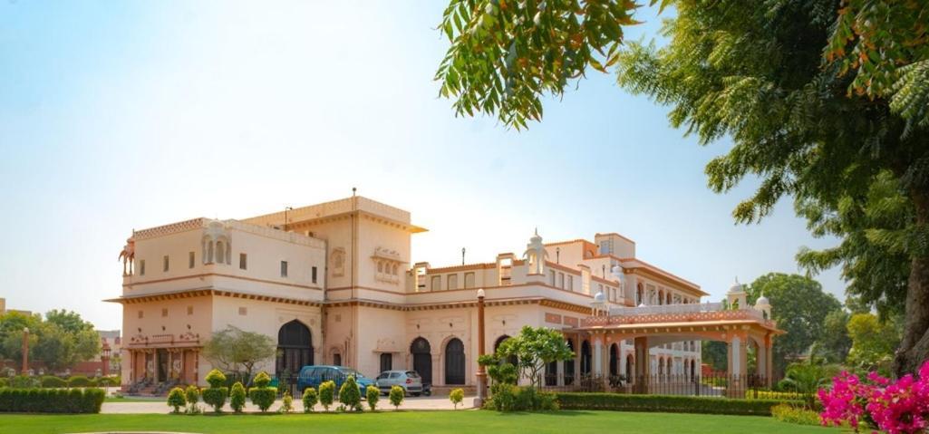 Hotel Basant Vihar Palace Bikánér Kültér fotó