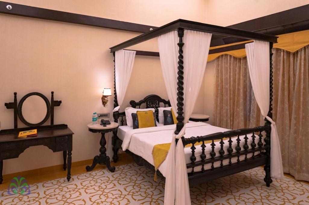 Hotel Basant Vihar Palace Bikánér Kültér fotó