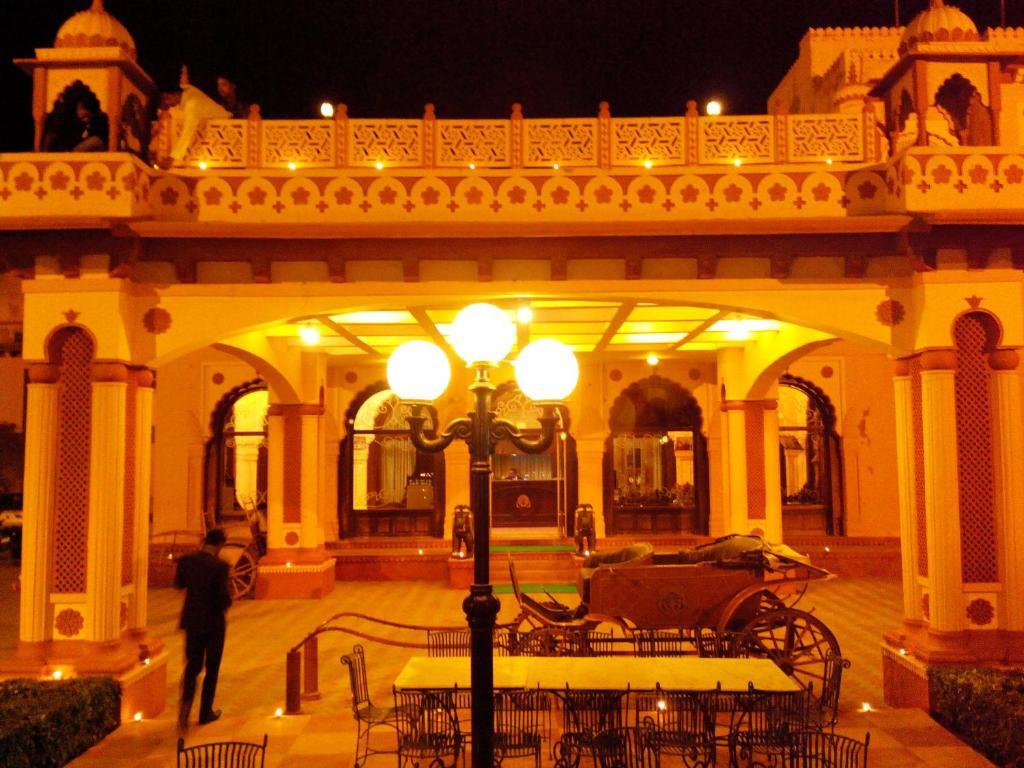 Hotel Basant Vihar Palace Bikánér Kültér fotó